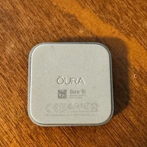Oura 4 Silver Ring size 10